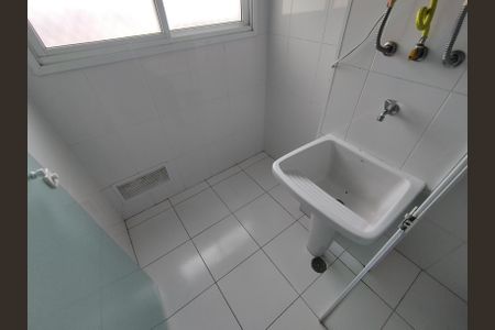 Apartamento para alugar com 67m², 2 quartos e 1 vagaÁrea de Serviço