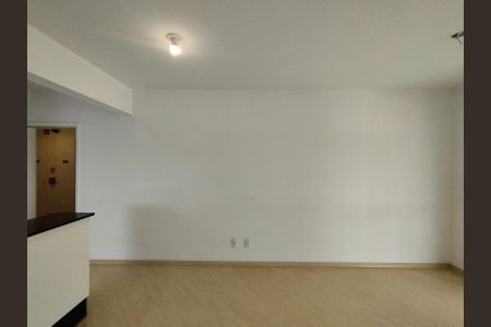 Apartamento para alugar com 67m², 2 quartos e 1 vagaSala 