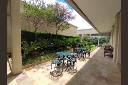 Apartamento para alugar com 67m², 2 quartos e 1 vagaÁrea comum