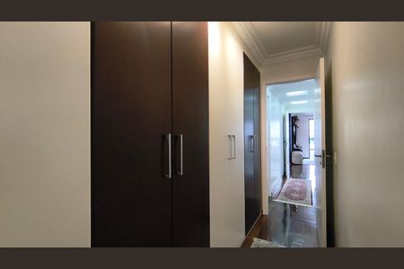 Apartamento à venda com 129m², 3 quartos e 4 vagas Apartamento à venda com 129m², 3 quartos e 4 vagasSuíte 3