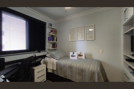 Apartamento à venda com 129m², 3 quartos e 4 vagas Apartamento à venda com 129m², 3 quartos e 4 vagasSuíte 2