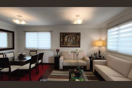 Apartamento à venda com 129m², 3 quartos e 4 vagas Apartamento à venda com 129m², 3 quartos e 4 vagasSala