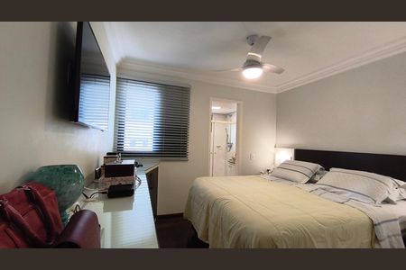 Apartamento à venda com 129m², 3 quartos e 4 vagas Apartamento à venda com 129m², 3 quartos e 4 vagasSuíte 3