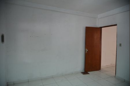 Quarto 1 de casa para alugar com 1 quarto, 60m² em Jardim do Estádio, Santo André