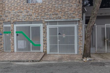 Casa para alugar com 25m², 1 quarto e sem vaga Casa para alugar com 25m², 1 quarto e sem vagaFachada