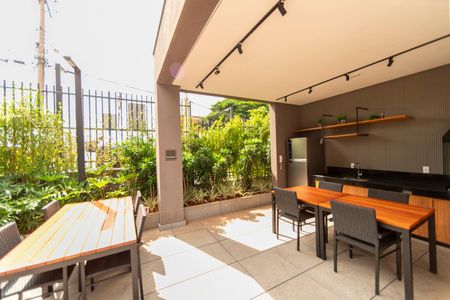 Apartamento para alugar com 70m², 2 quartos e 1 vaga Apartamento para alugar com 70m², 2 quartos e 1 vagaÁrea comum - Churrasqueira