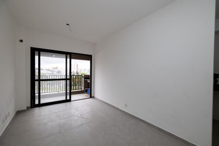 Sala de apartamento à venda com 2 quartos, 70m² em Vila Creti, Barueri