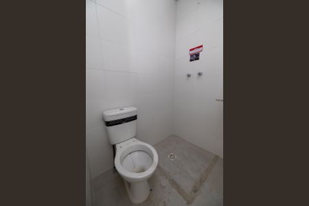 Apartamento para alugar com 70m², 2 quartos e 1 vaga Apartamento para alugar com 70m², 2 quartos e 1 vagaBanheiro