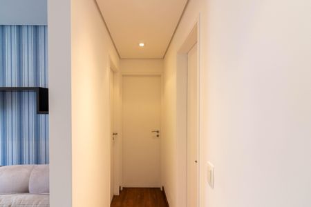 Apartamento à venda com 72m², 2 quartos e 2 vagasCorredor