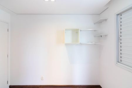 Apartamento à venda com 72m², 2 quartos e 2 vagasQuarto