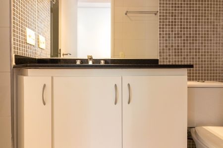 Apartamento à venda com 72m², 2 quartos e 2 vagasBanheiro