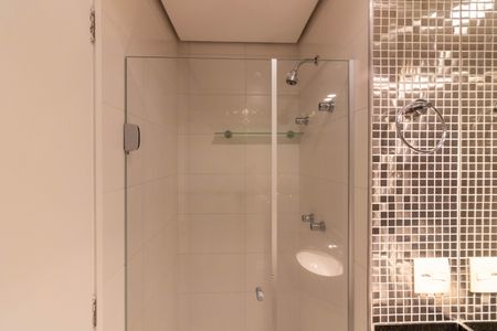 Apartamento à venda com 72m², 2 quartos e 2 vagasBanheiro