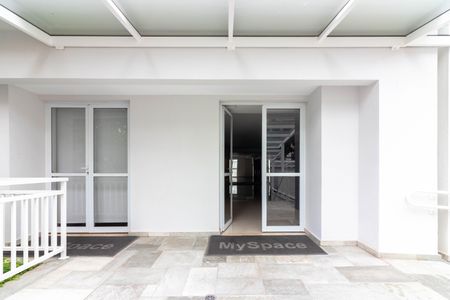 Apartamento à venda com 72m², 2 quartos e 2 vagasEntrada