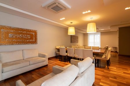 Apartamento à venda com 72m², 2 quartos e 2 vagasÁrea comum - Salão de festas