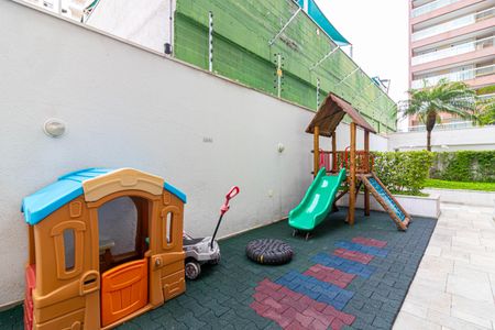 Apartamento à venda com 72m², 2 quartos e 2 vagasÁrea comum - Playground