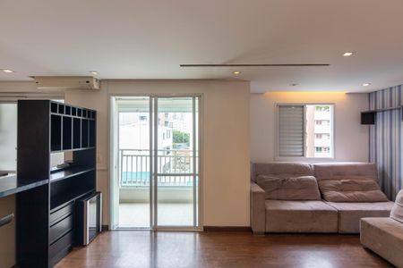 Apartamento à venda com 72m², 2 quartos e 2 vagasSala