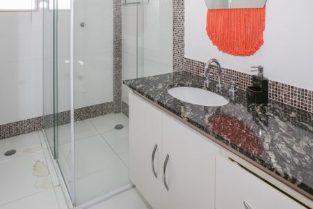 Apartamento para alugar com 112m², 3 quartos e sem vaga Apartamento para alugar com 112m², 3 quartos e sem vagaBanheiro da Suíte