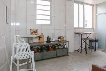 Apartamento para alugar com 112m², 3 quartos e sem vaga Apartamento para alugar com 112m², 3 quartos e sem vagaCozinha e Área de Serviço