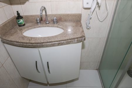 Apartamento para alugar com 112m², 3 quartos e sem vaga Apartamento para alugar com 112m², 3 quartos e sem vagaBanheiro Social