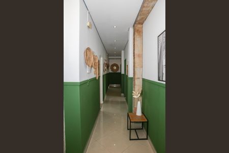 Apartamento para alugar com 112m², 3 quartos e sem vaga Apartamento para alugar com 112m², 3 quartos e sem vagaCorredor de entrada