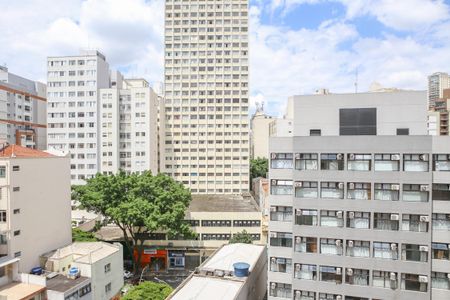 Apartamento para alugar com 112m², 3 quartos e sem vaga Apartamento para alugar com 112m², 3 quartos e sem vagaVista da Cozinha e Área de Serviço