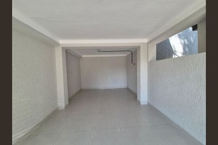 Casa para alugar com 175m², 2 quartos e 1 vaga Casa para alugar com 175m², 2 quartos e 1 vagaGaragem