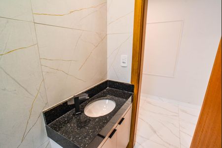 Casa para alugar com 175m², 2 quartos e 1 vaga Casa para alugar com 175m², 2 quartos e 1 vagaBanheiro Social