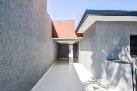 Casa para alugar com 175m², 2 quartos e 1 vaga Casa para alugar com 175m², 2 quartos e 1 vagaVaranda