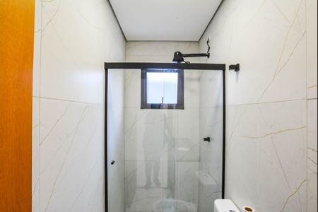 Casa para alugar com 175m², 2 quartos e 1 vaga Casa para alugar com 175m², 2 quartos e 1 vagaBanheiro Social