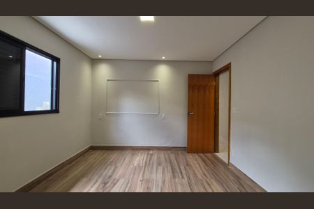 Casa para alugar com 175m², 2 quartos e 1 vagaSuíte 