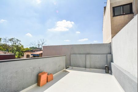 Casa para alugar com 175m², 2 quartos e 1 vaga Casa para alugar com 175m², 2 quartos e 1 vagaLaje