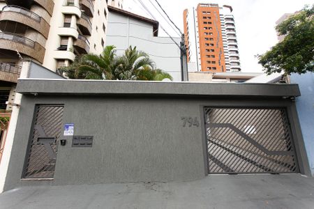 Casa de condomínio à venda com 192m², 3 quartos e 3 vagasFachada