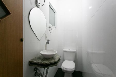 Casa de condomínio à venda com 192m², 3 quartos e 3 vagasLavabo da Sala