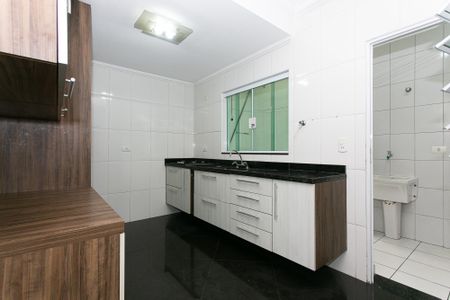 Cozinha de casa de condomínio à venda com 3 quartos, 192m² em Vila Carrão, São Paulo