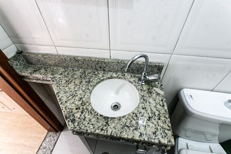 Casa de condomínio à venda com 192m², 3 quartos e 3 vagasBanheiro da Suíte 2