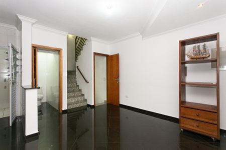 Casa de condomínio à venda com 192m², 3 quartos e 3 vagasSala