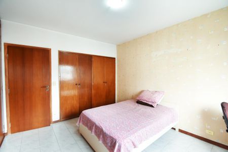 Apartamento à venda com 136m², 3 quartos e 1 vagaquarto 2