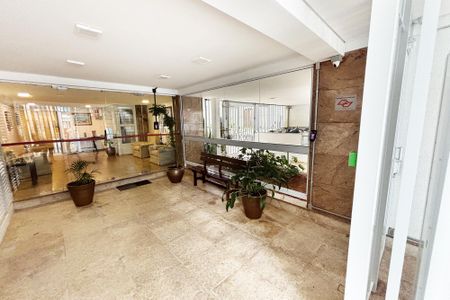 Apartamento à venda com 136m², 3 quartos e 1 vagahall portaria