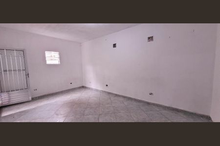 Casa para alugar com 1 quarto, 100m² em Vila Virginia, Itaquaquecetuba