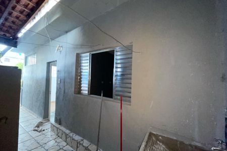 Casa para alugar com 35m², 1 quarto e sem vaga