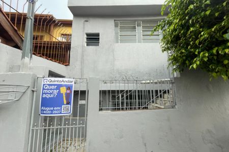 Casa para alugar com 35m², 1 quarto e sem vaga