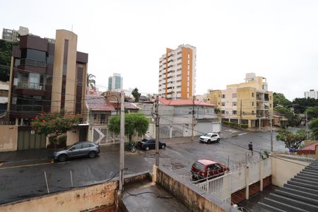 Apartamento para alugar com 73m², 3 quartos e 1 vagaVista