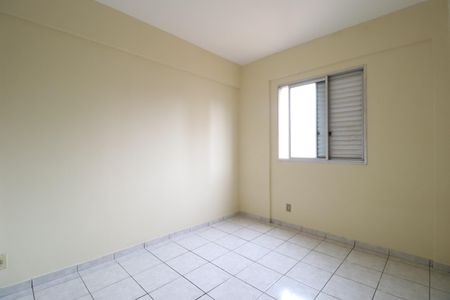 Apartamento para alugar com 73m², 3 quartos e 1 vagaQuarto 2