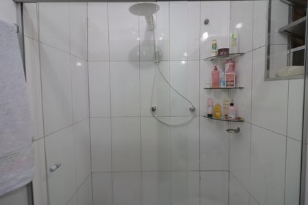 Casa à venda com 224m², 3 quartos e 2 vagasBanheiro da Suíte 1