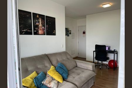 Apartamento à venda com 62m², 2 quartos e 2 vagasFoto 02