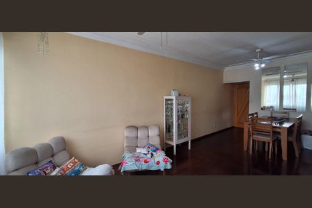 Apartamento à venda com 122m², 2 quartos e 1 vaga Apartamento à venda com 122m², 2 quartos e 1 vagaSala