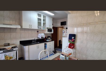 Apartamento à venda com 122m², 2 quartos e 1 vaga Apartamento à venda com 122m², 2 quartos e 1 vagaCozinha