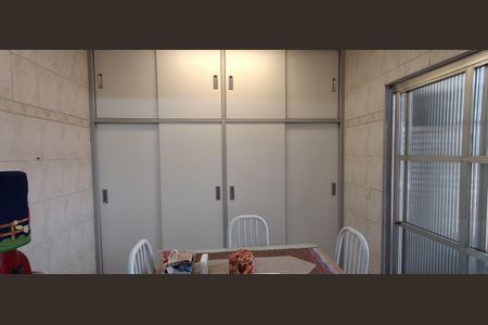 Apartamento à venda com 122m², 2 quartos e 1 vaga Apartamento à venda com 122m², 2 quartos e 1 vagaCozinha