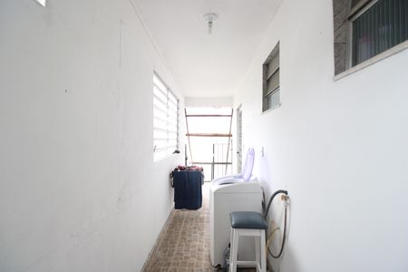 Casa à venda com 1400m², 5 quartos e sem vagaÁrea de serviço 2