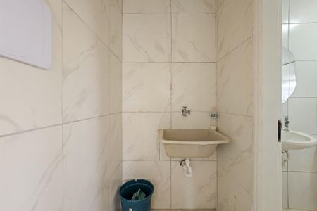 Área de serviço  de apartamento para alugar com 1 quarto, 37m² em Jardim Primavera, Guarujá